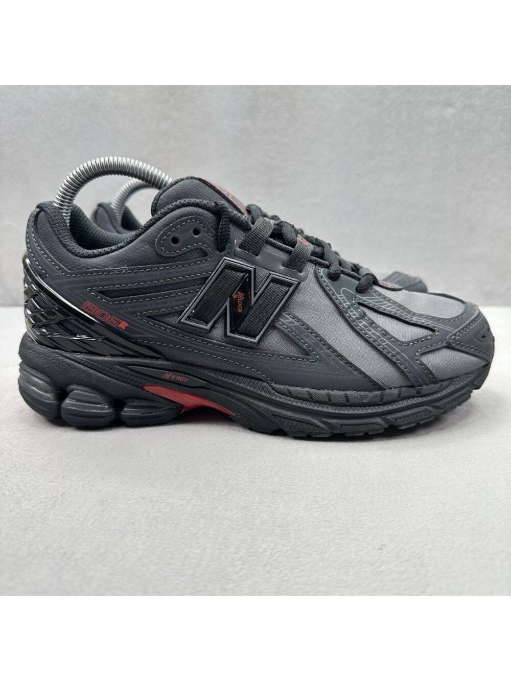 Womens 7.5 / 6Y New‎ Balance 1906R Shoes Fade Castlerock / Red Sneakers 2025
